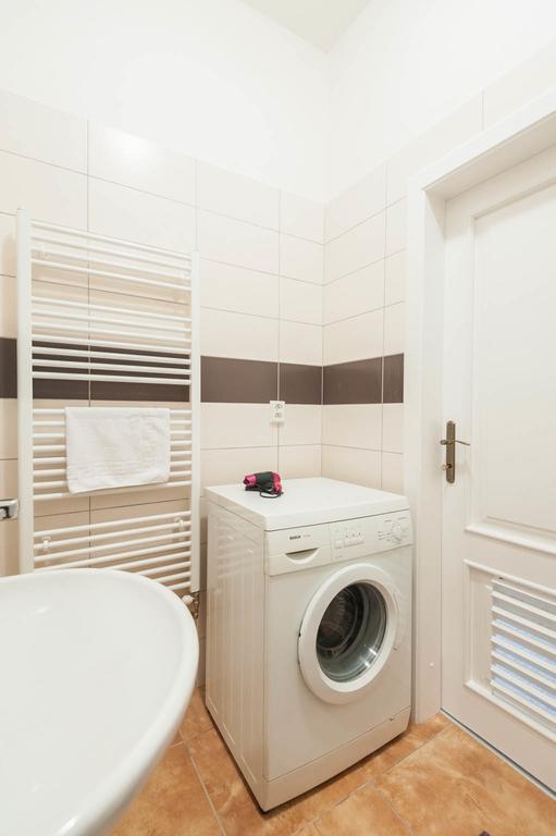 Gorazdova Apartments Praag Buitenkant foto